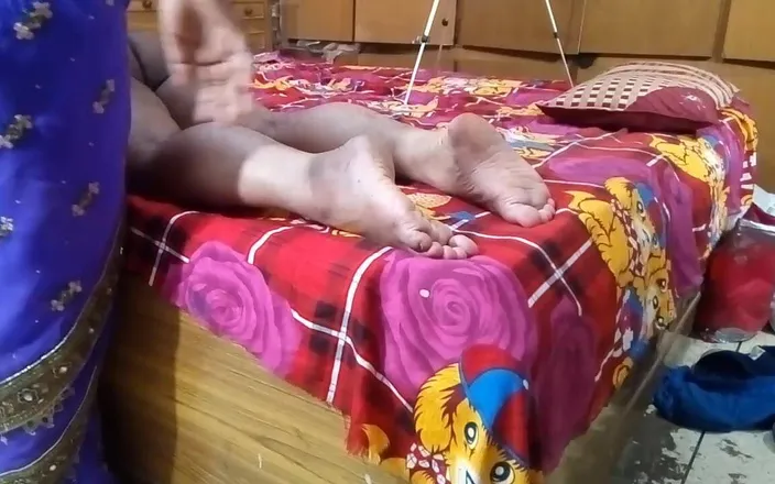 StepSiblingCaught: Indian Lover Kissing and Boob Sucking and GF Giving Nice...