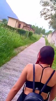Am făcut un apel video special lucruri foarte secrete la pădure
