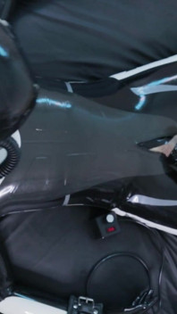 Rubberized [moment]