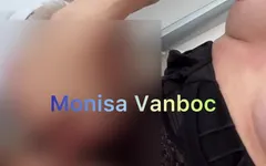 Monisa vanboc lagi asik nyepong kontol