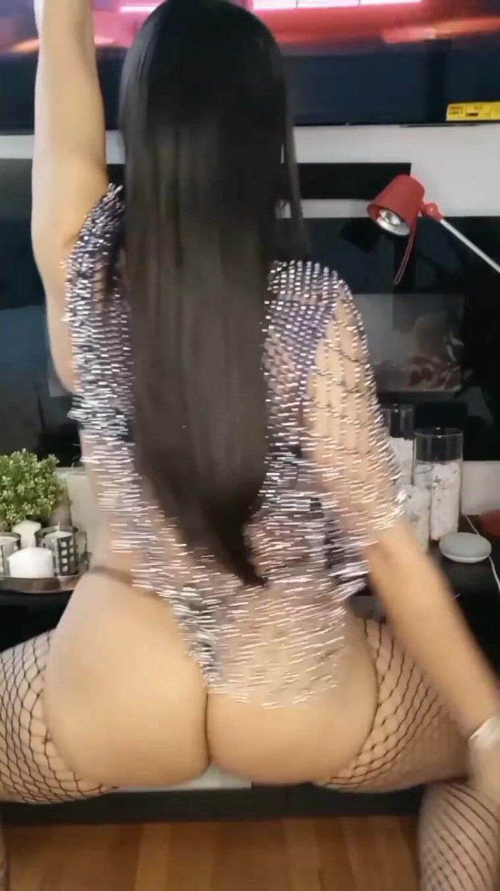 ChanelHope: Watch Me Stepdaddy.