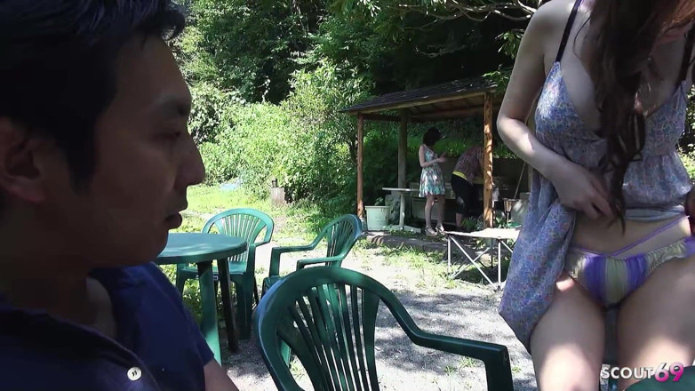 Asian porn collection: Дві азіатські тінки в свінгері трахають мою подругу під час відпустки в порно без цензури