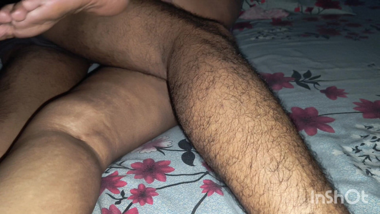 angelstar7834: Desi bhabhi bỏ đi sau khi quên mất nhà của cô ấy
