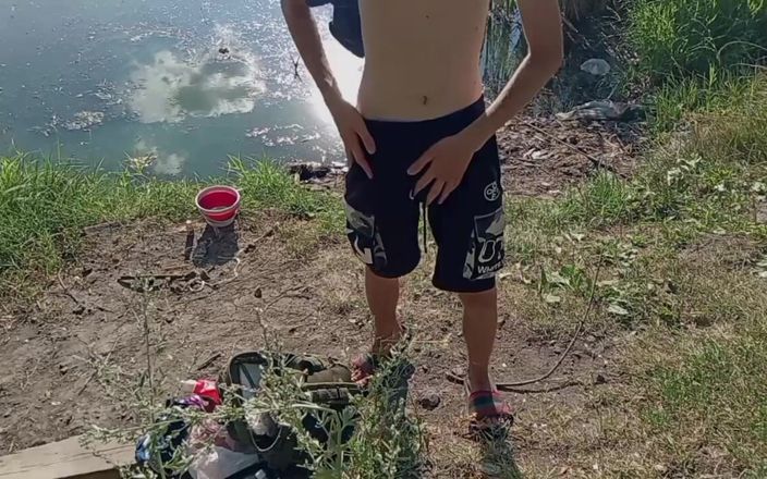 Fish Cam: Facet szarpanie się w naturze i wędkarstwo