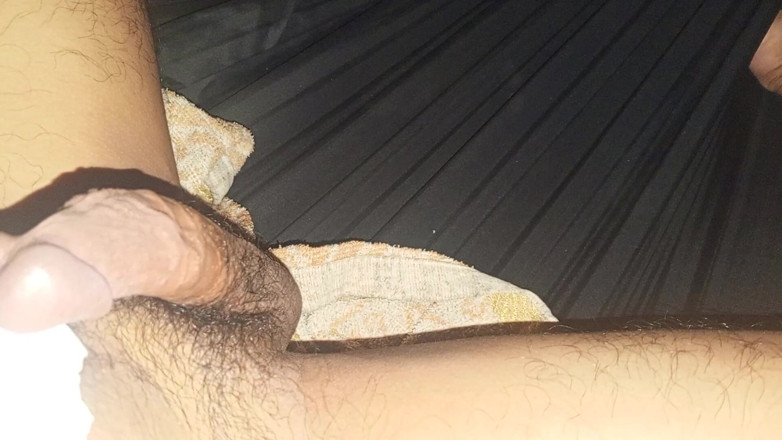 Hornytan: 자위하기로 결정한 지루해