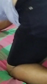 Coppia dello sri lanka doppia penetrazione dildo primo piano fatto in casa