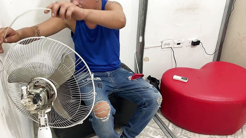 Joraul: Jsem nevěrná svému manželovi s mechanikem, protože má velkého ptáka