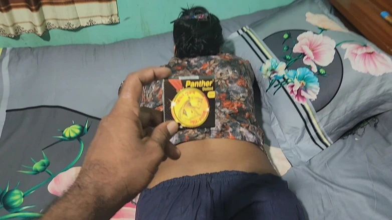 Banglavabi: バングラ・ヴァビとボーイフレンド