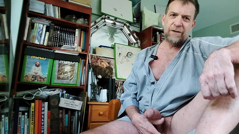 Hairyartist: Vidíte, velký poddajný pták a man sack v jeho róbě
