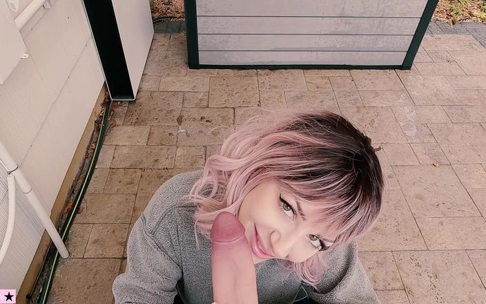 SavvyStar: Üniversiteli oğlan yarağı 2