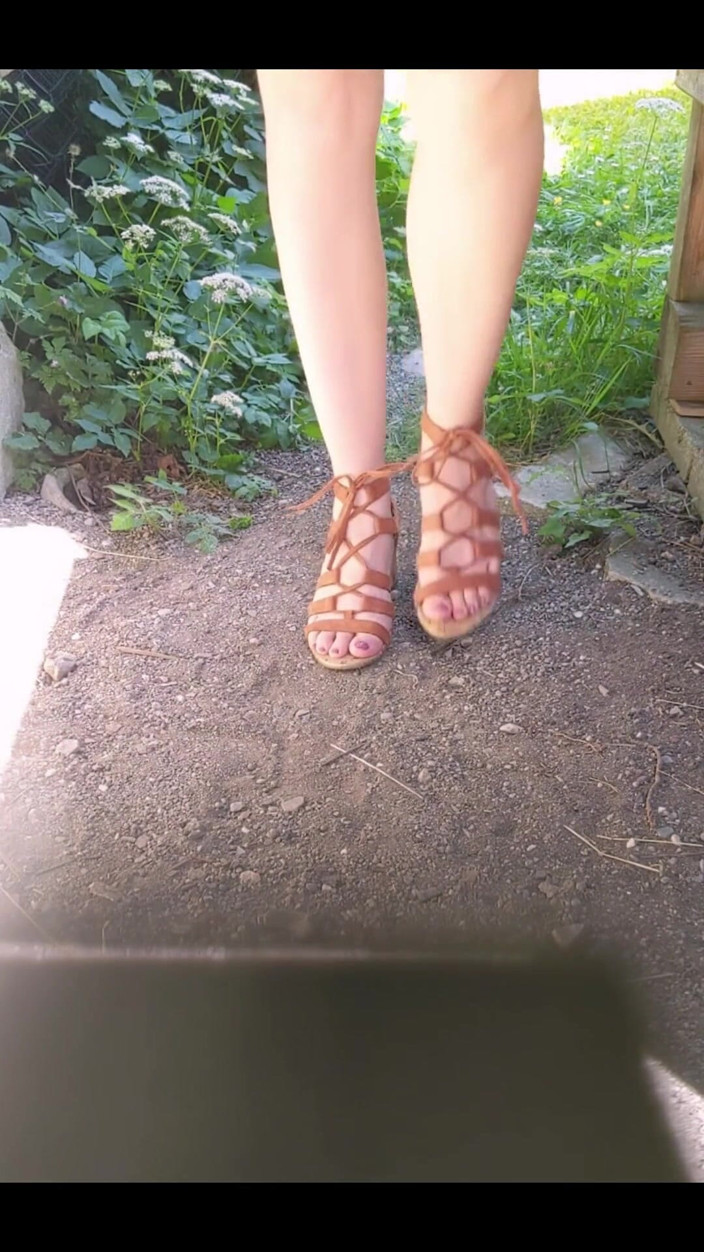 Lilux69: 终于夏天了！一些新的户外小便来了