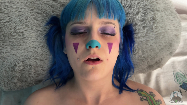 Alice Bean: Красивый трах агонии