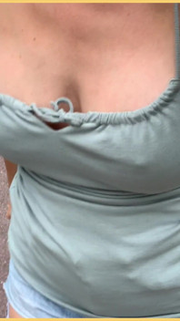 Wifeydoes Have the Best Amateur Tits for Public Flashing!