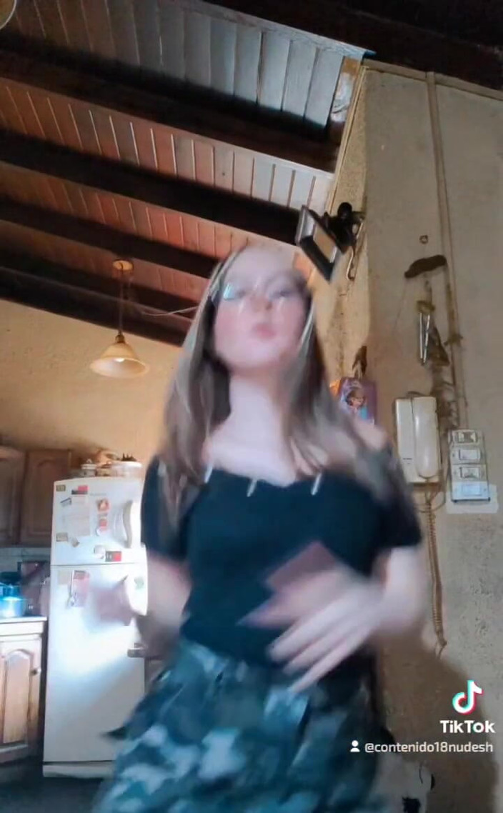 RavenHearth666VIP: Практикуя тенденцию Tiktok