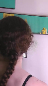 Mereka terjun ke scissor kertas strip rock dengan antusiasme asli