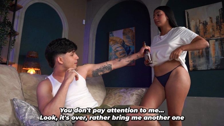 BigJackson: La demi-sœur brune et mince sait comment convaincre son demi-frère...