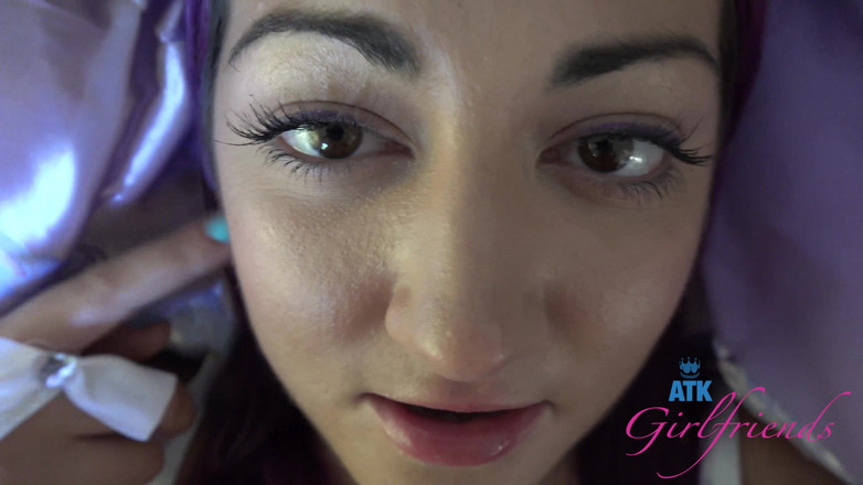 ATK Girlfriends: Virtuální datum