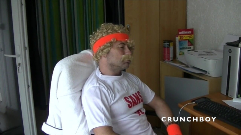 Gaybareback: Leo fucked bareback by funny boy