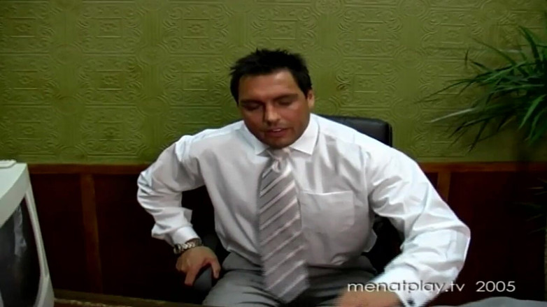 MenAtPlay: Mr. James