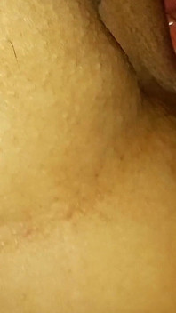 Intensiv amatöroralsex för henne