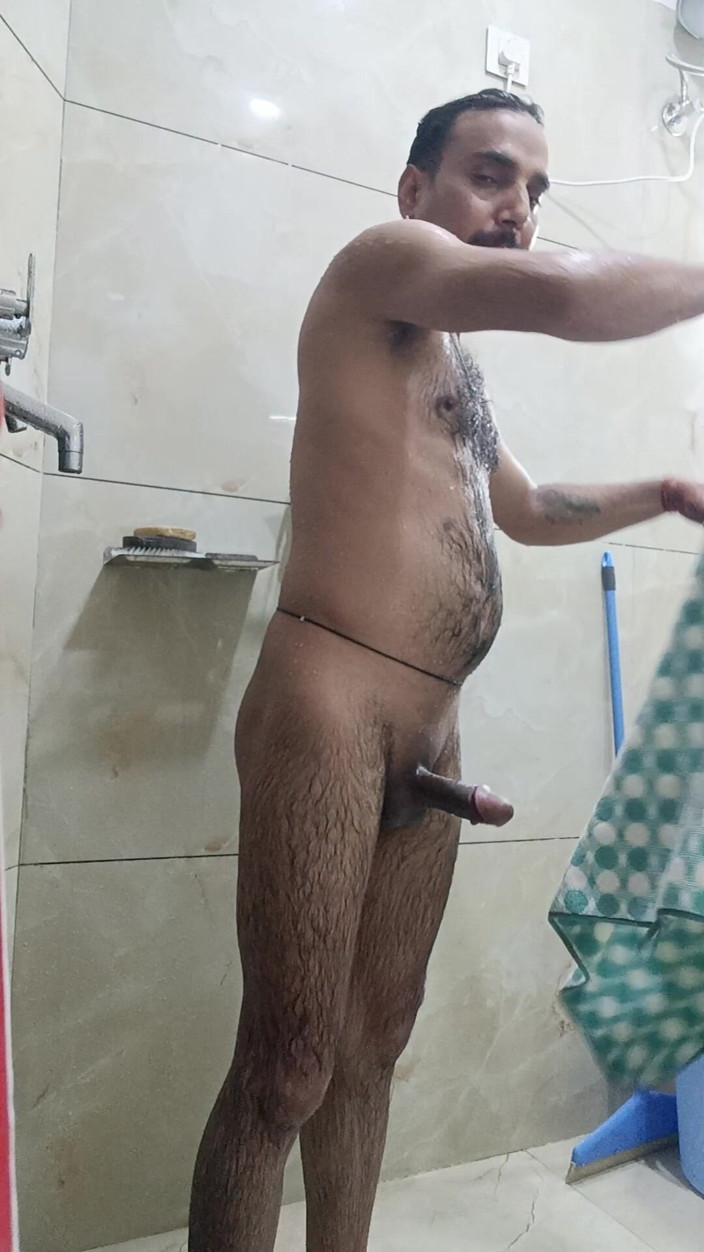 Rajasthani-old-lover: Indyjski desi mężczyzna cieszyć się prysznicem i seksem