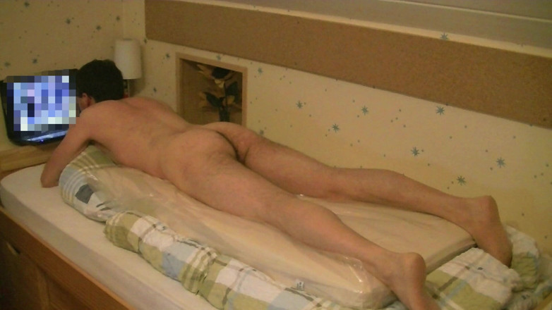Mark Hannes: Nackter Folien Hump Masturbation