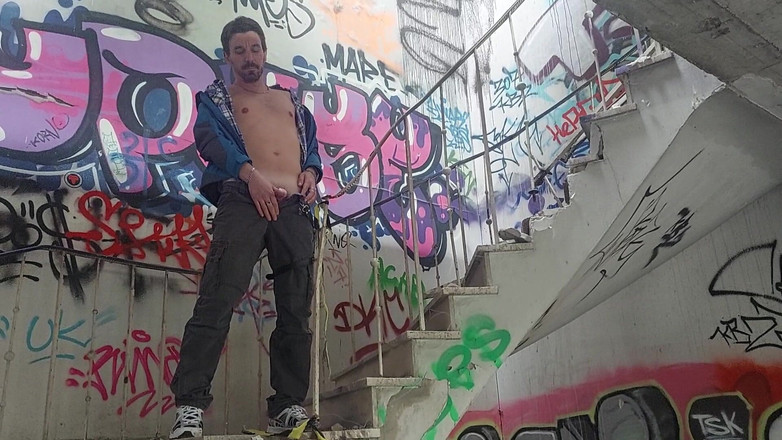 Modelmansex: 撒尿人