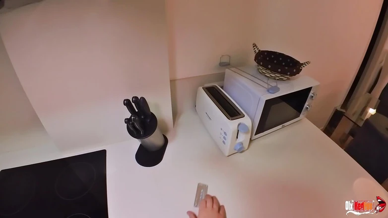 OlxRedFox: Am luat viagra din greșeală și mama mea vitregă îmi cere să închid...