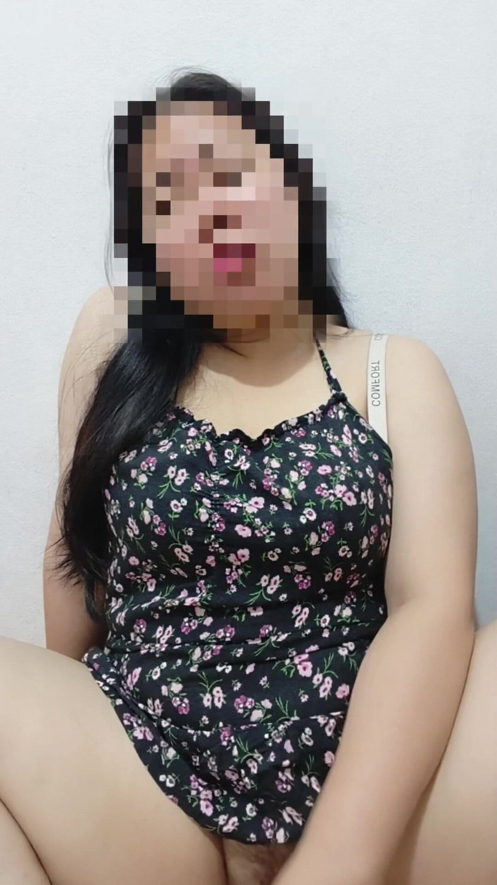 Purple sex: Bela irmã mais velha acabou de chegar de uma pequena...