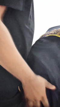Hot Indian Desi Aunty Sex in Black Saari