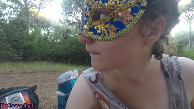 Belovedgf: Sikanie podczas pikniku