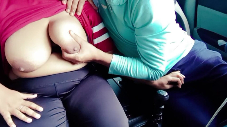 Your Arya: Desi indická velká prsa Bhabhi kouření Honění Cumshot - venkovní část 2