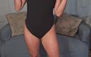 MiaNIqab: Olied Striptease Lotes of Layers Mia Niqab