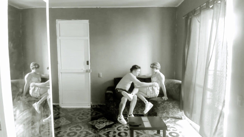 KenPrince: Shy Femboy Convinse Il Calciatore Etero a Assaporare La Sua...