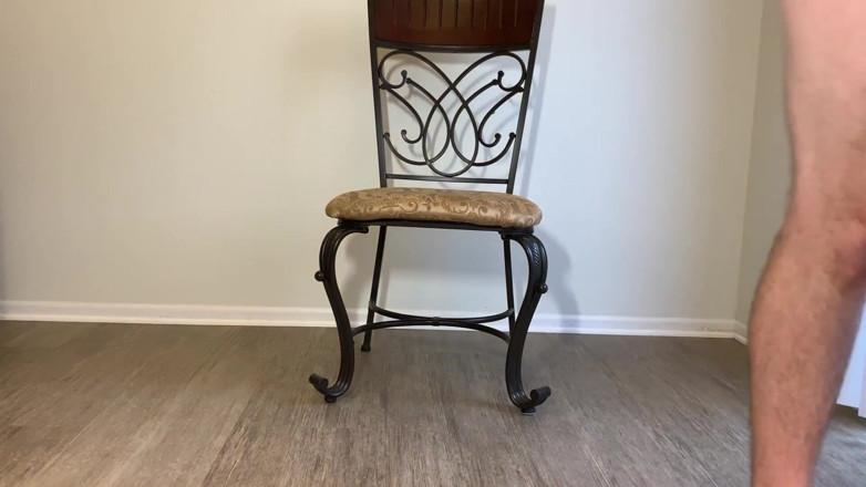 The Young Fister: サンダルを履いた十代の乗馬ディルド
