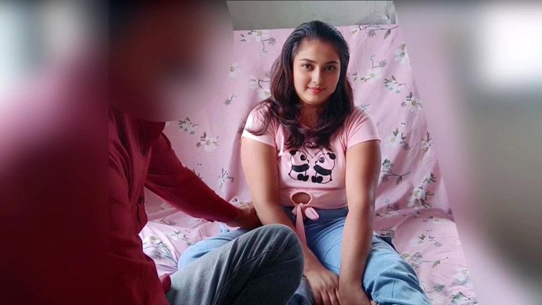 Fuckkkker: Fata indiancă desi când nu și-a completat temele