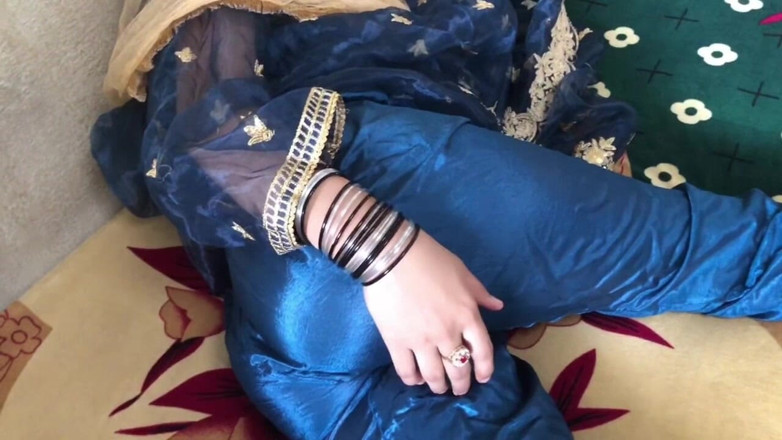 Kingsizedevil: Desi Pyasi Bhabhi Ka Secret Hardcore Sex with Boyfriend Indian...
