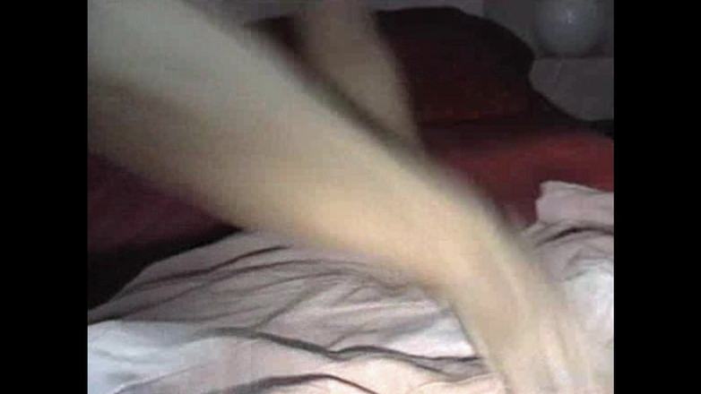 Adam Storm: 寻找火热的精液