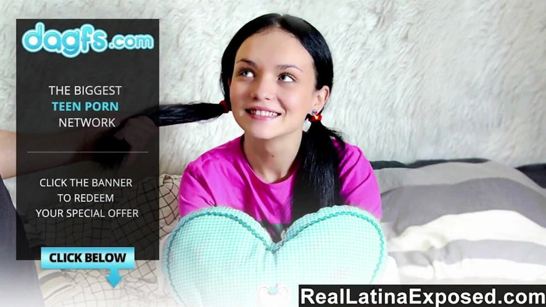 Real Latina Exposed: RealLatinaExposed - Luna Kodi lança uma aura sexy e as abre