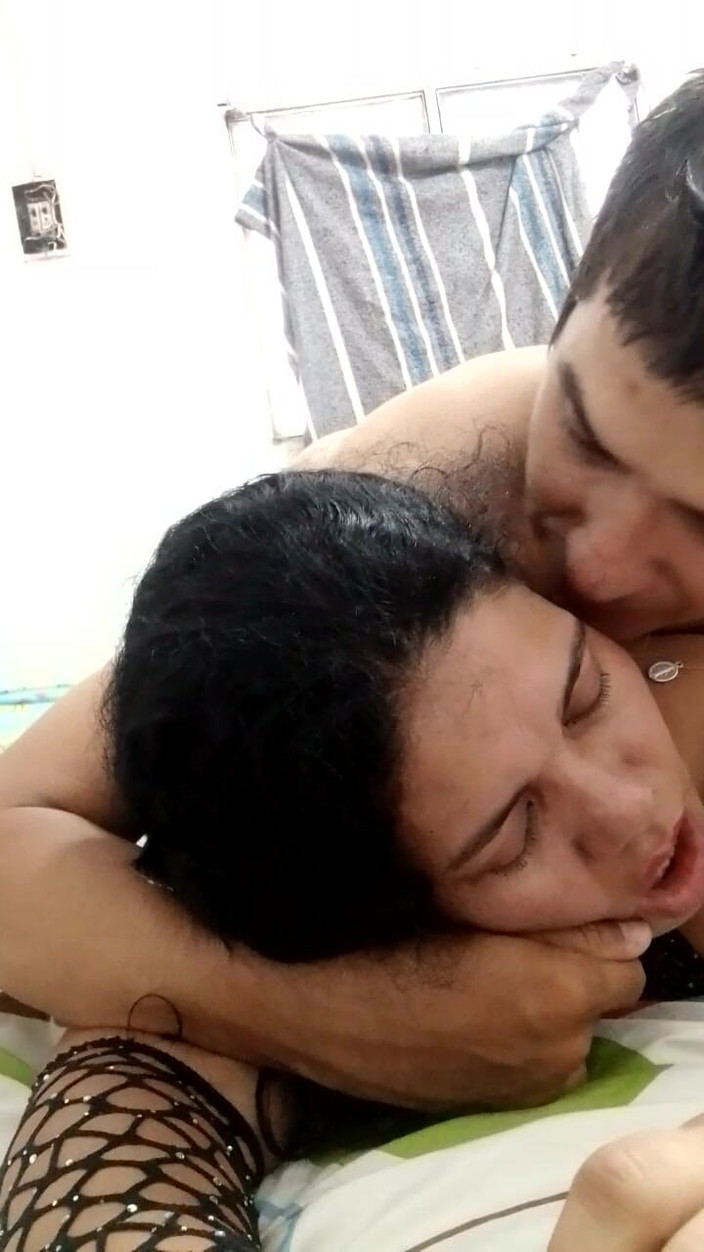 Valkyrieandluigy: 24 hodinová výzva: Pouze horké mléko! Kdo to tops?