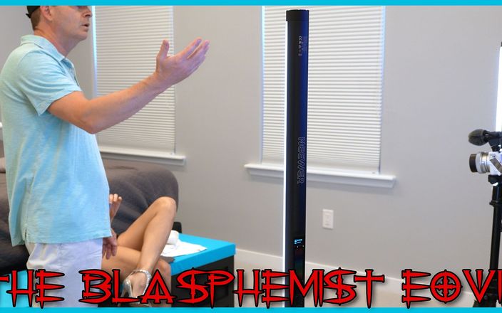 Milf Stella: Min religiösa styvbro fångade mig camming - den blashemistiska E08 - MILF...