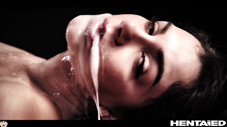 Hentaied: Real Life Hentai - Valentina Nappi está recebendo extrema gozada interna...