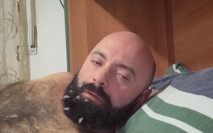 Carlos Verga: Masturbare și final grozav