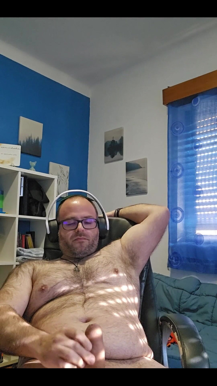 RAvingr4d4: Quick Phone Wank