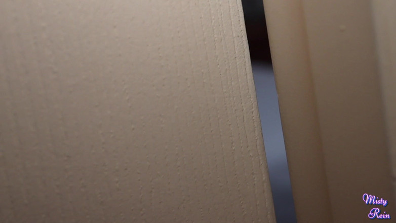 Themistyrein: Nhìn trộm tom thủ dâm