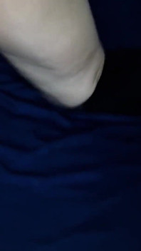 Malá kozatá catgirl tvrdě ošukaná do zadku a vystříkaná velkým černým pérem