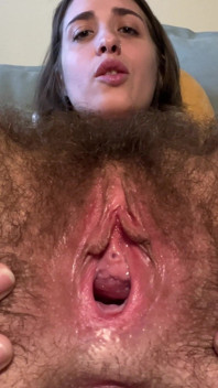 털이 무성한 보지 퍼뜨리고 핥기 지침