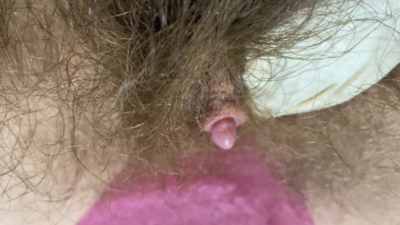 Cuteblonde666: Masturbasi ekstrem closeup memek berbulu klitoris besar menggosok