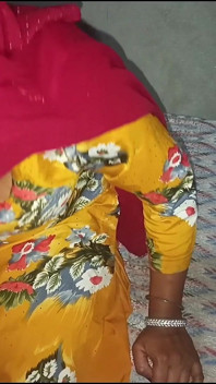 Indisk Desi Bhabhi avsugning suger kuk på natten
