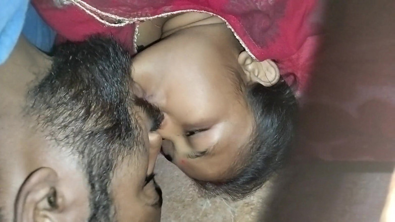 Mridulmadhu: Ehemann, ehefrau desi sex
